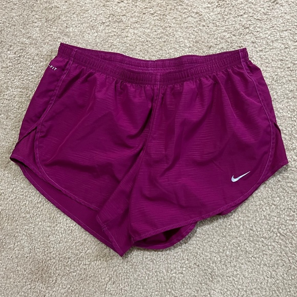 Womens Nike DriFit Running Shorts - Picture 1 of 4